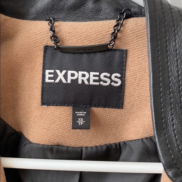 Express Jacket - Picture 2 of 5